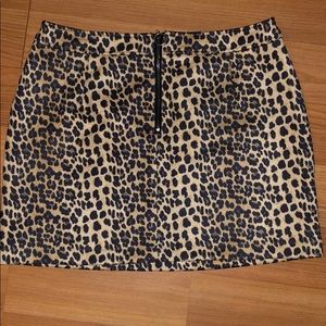 Leopard skirt